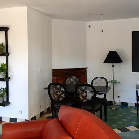 Bed & Breakfast La Clarte 4*
