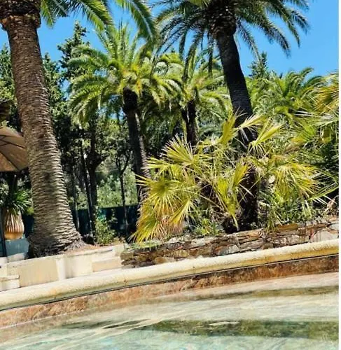 La Clarte Bed and Breakfast