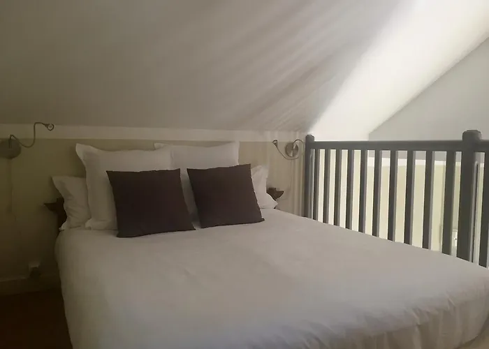 Bed & Breakfast La Clarte 4*